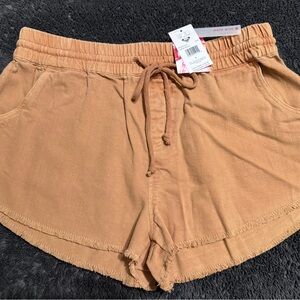 Roxy Casual Tan Women's Shorts Size L NWT